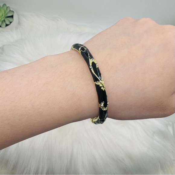 Flower Enamel Cloisonne Bracelet Bangle in Black & Gold - Picture 4 of 7